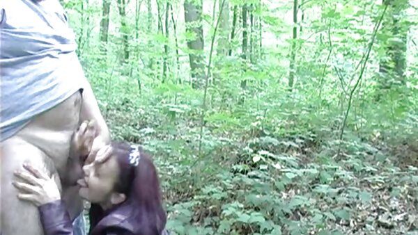 Бамби и Алеска Дајмонд снимаат секси лезбејско видео